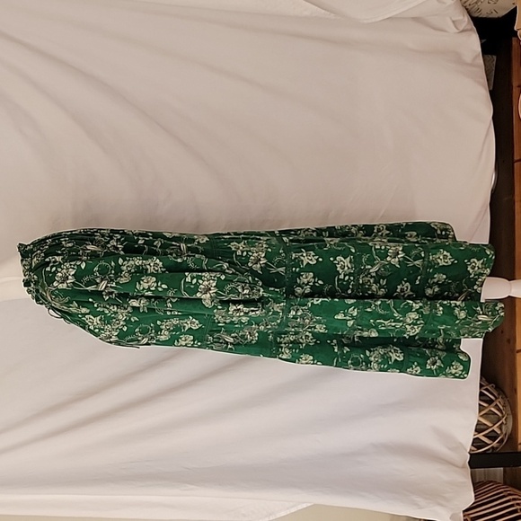 Alice + Olivia Size SP Layla Green Floral Tiered Ruffle Dress, Gently Used Cond. - Picture 5 of 16